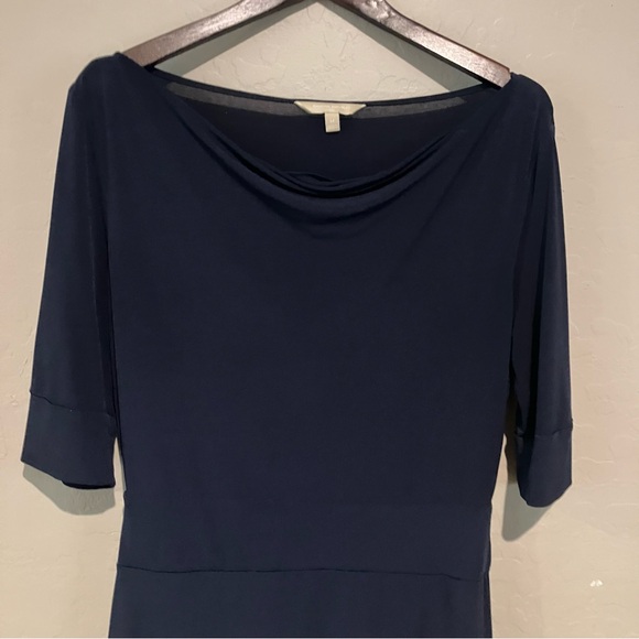 Banana Republic Midnight Blue Stretch Short Sleeve Midi Dress Women's Sz Medium - Picture 5 of 13